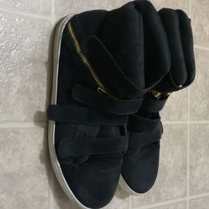 Black Women's Sneakers Size 11